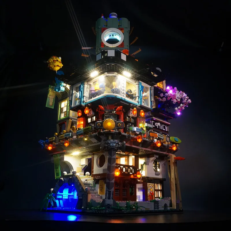 مصباح إضاءة بدون قطع بناء لـ L - مراجعة Lego Set City وسعره