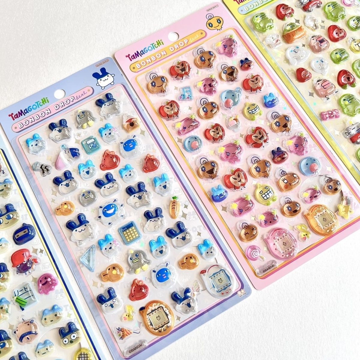 ملصقات تاماغوتشي ثلاثية الأبعا - مراجعة Bandai Model Tamagotchi وسعره